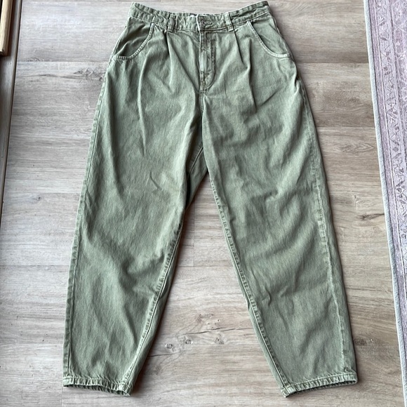 Mango Regina Slouch Jeans Khaki Green Size 8 - Picture 2 of 10